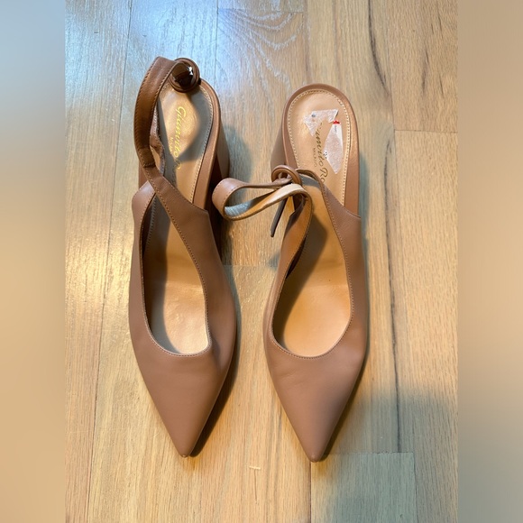 Gianvito Rossi Shoes - Gianvito Rossi Shoes